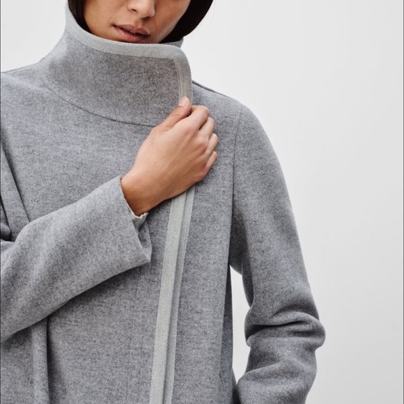 Aritzia Babaton Cormac Coat - Picture 2 of 10